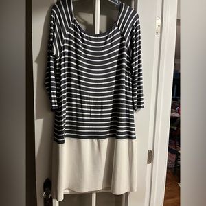 Bailey 44 size L navy and white striped dress with white leather bottom